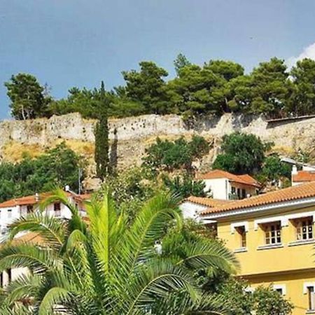 Ferienwohnung Stylish River Flat, Near The Center And The Beach Kalamata Exterior foto