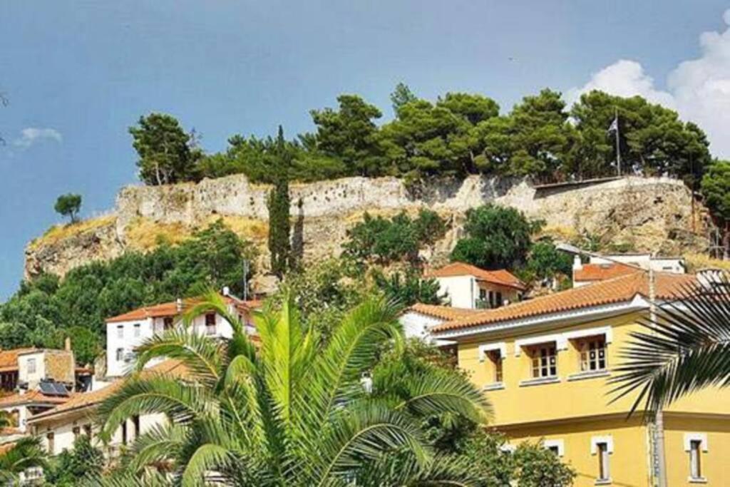 Ferienwohnung Stylish River Flat, Near The Center And The Beach Kalamata Exterior foto